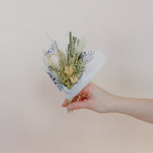 Load image into Gallery viewer, Mini Everlasting Bouquet