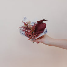 Load image into Gallery viewer, Mini Everlasting Bouquet