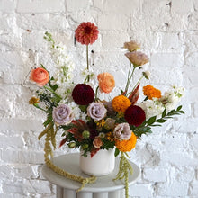 Load image into Gallery viewer, Big Blooms Flower Subscription
