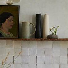 Load image into Gallery viewer, Oval Stone Frog