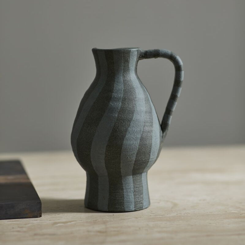 Rhysa Vase