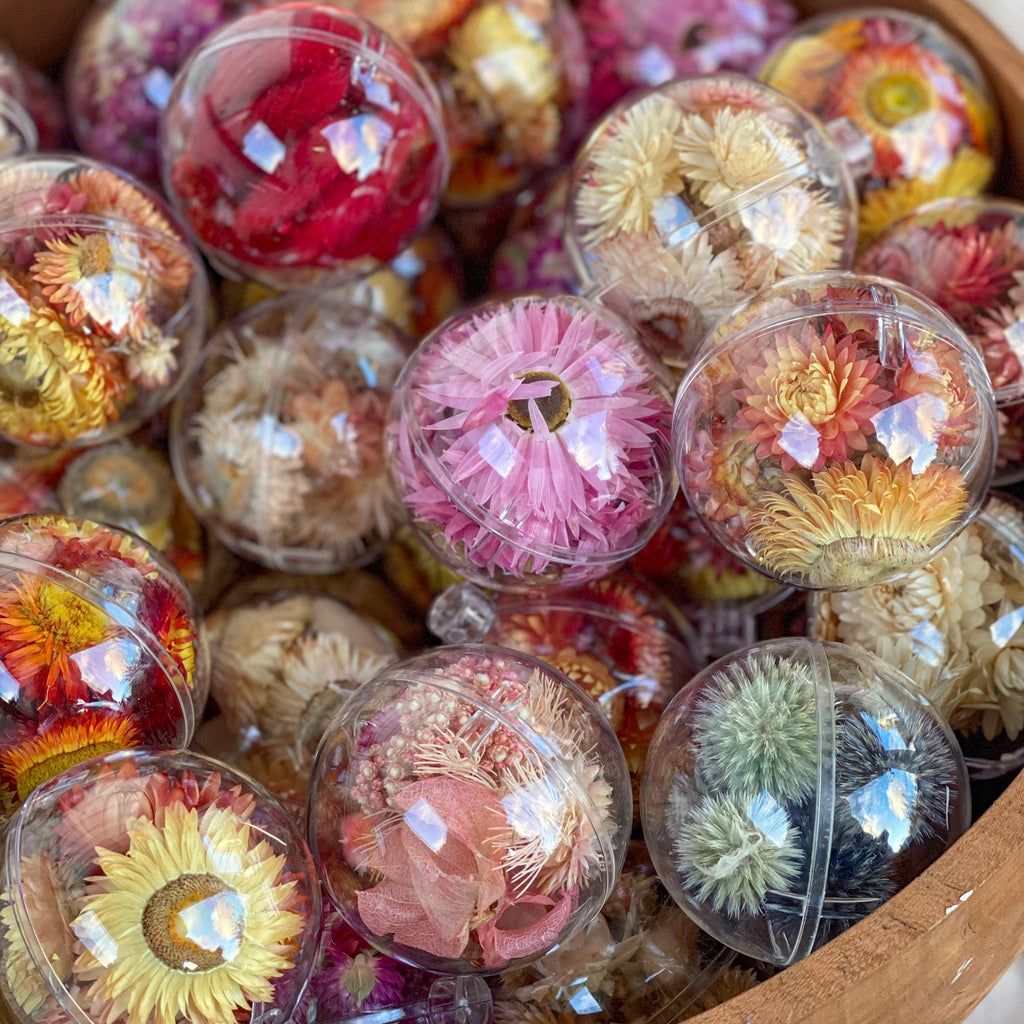 Everlasting Ornament