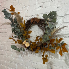 Load image into Gallery viewer, Everlasting Wreath - 16&#39; Grapevine (Assorted Colors)

