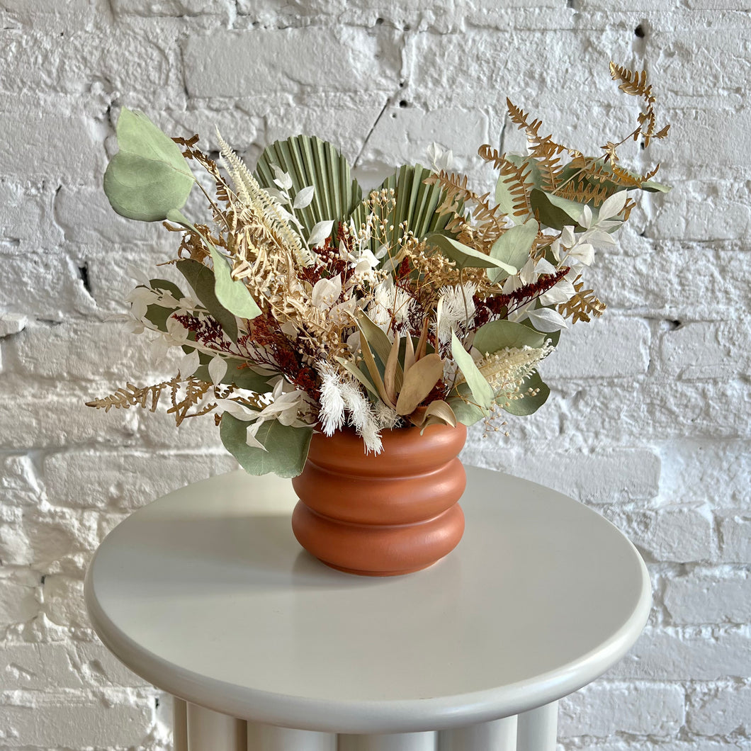 Tia - Dried Arrangement